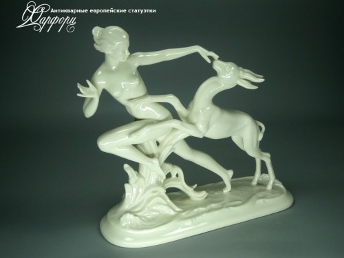 Купить фарфоровую статуэтку Schaubach Kunst Девушка Свобода